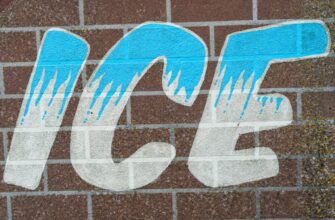 abstract kripto2